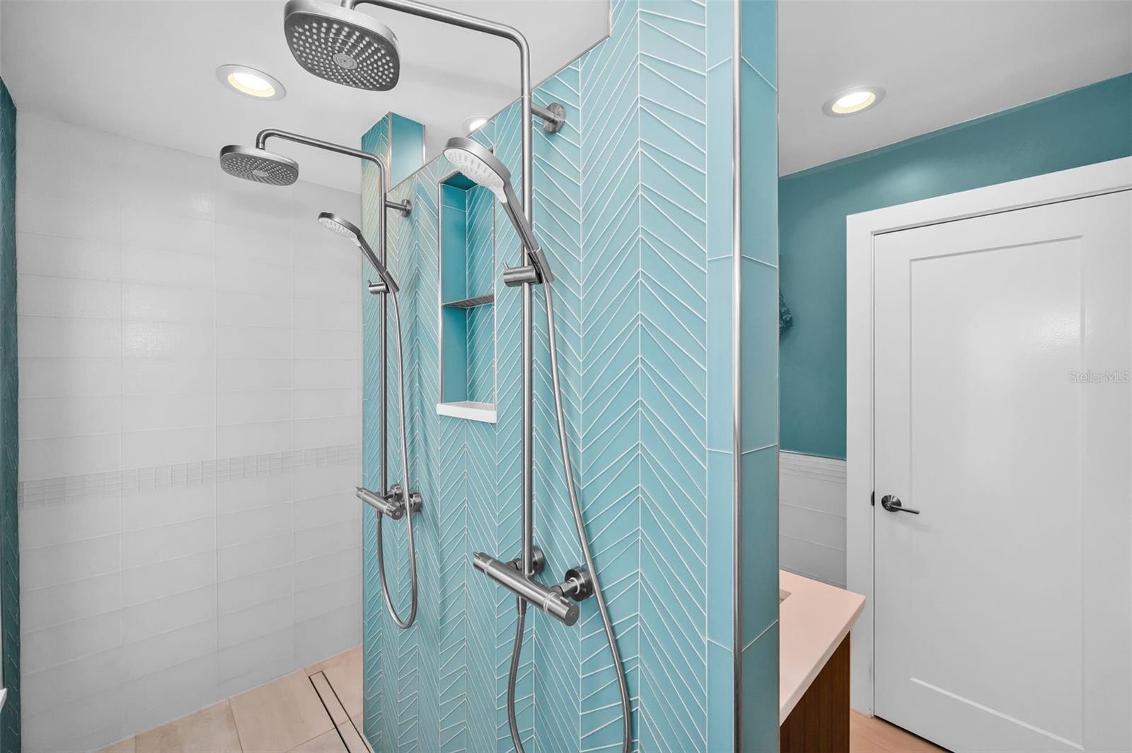 Image 90 of 100 For 804 Bay Point Drive