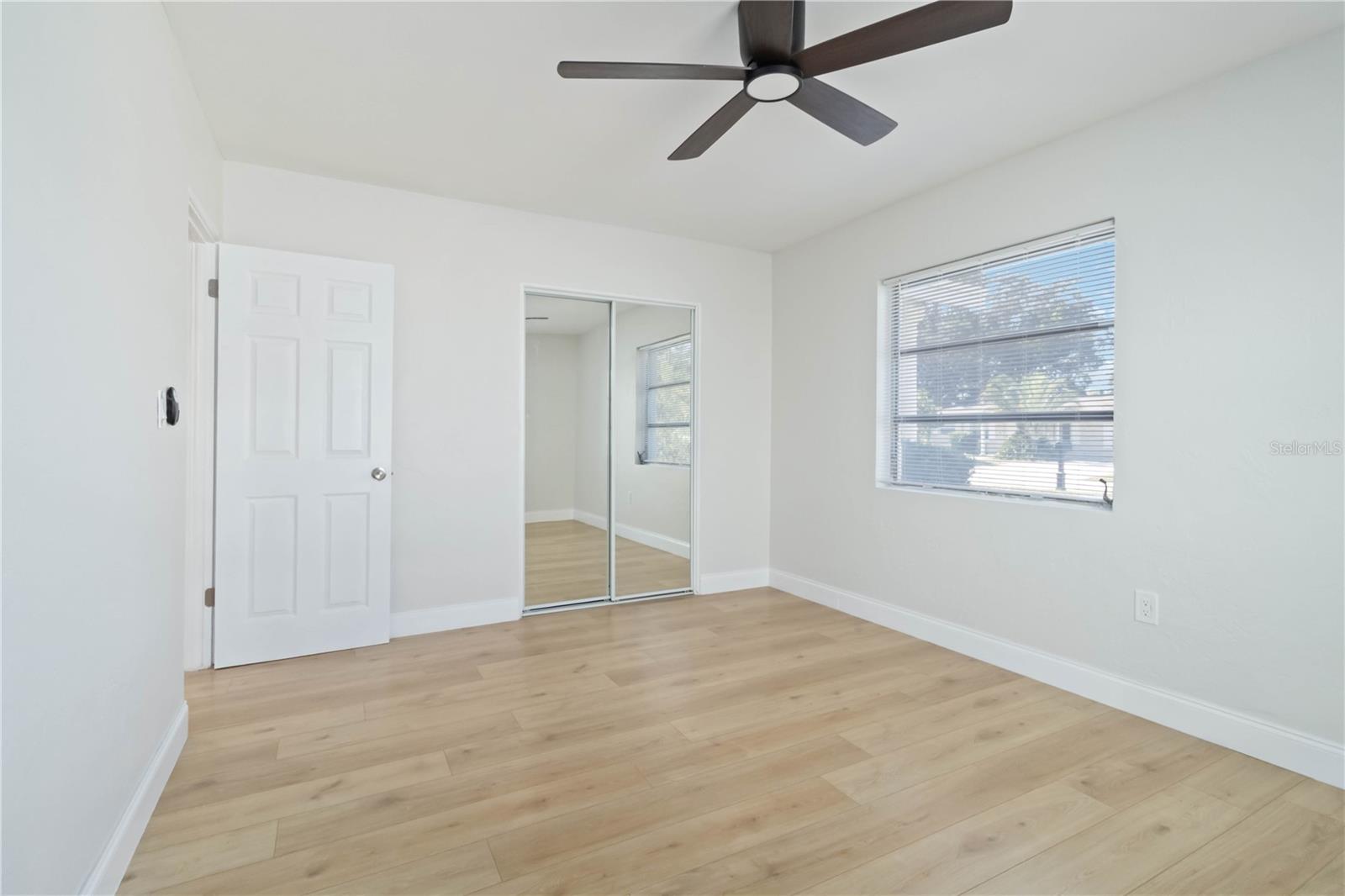 Image 21 of 29 For 5337 60th Street N