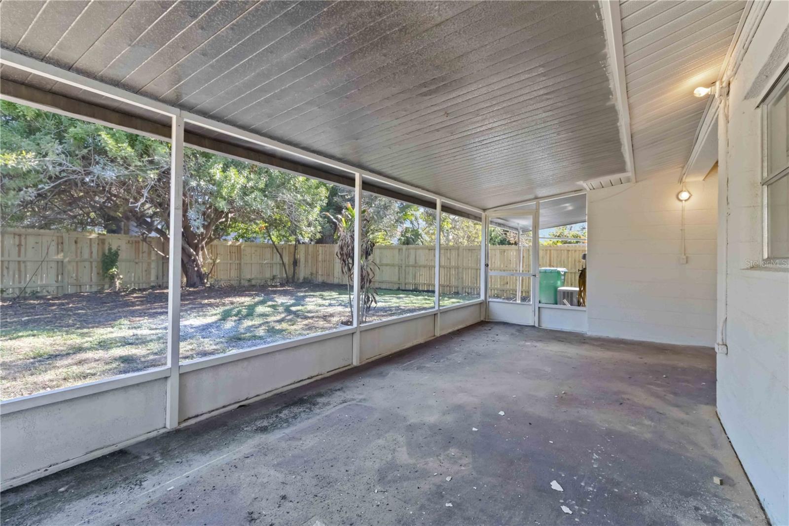 Image 25 of 29 For 5337 60th Street N