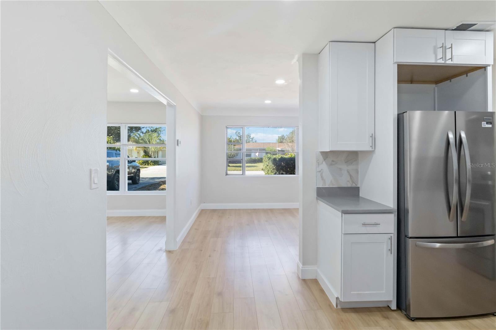 Image 8 of 29 For 5337 60th Street N