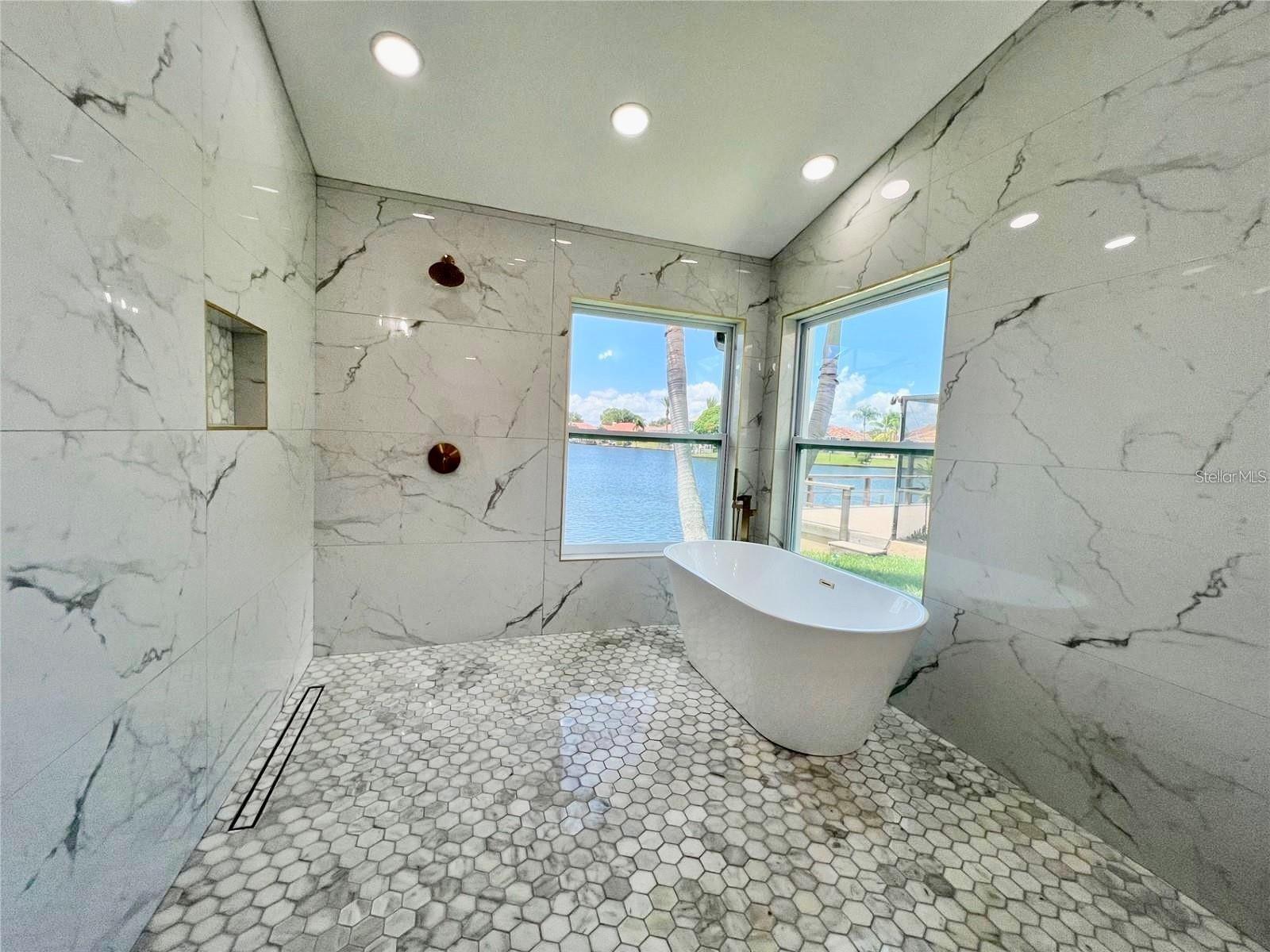 Image 33 of 61 For 4804 Longwater Way