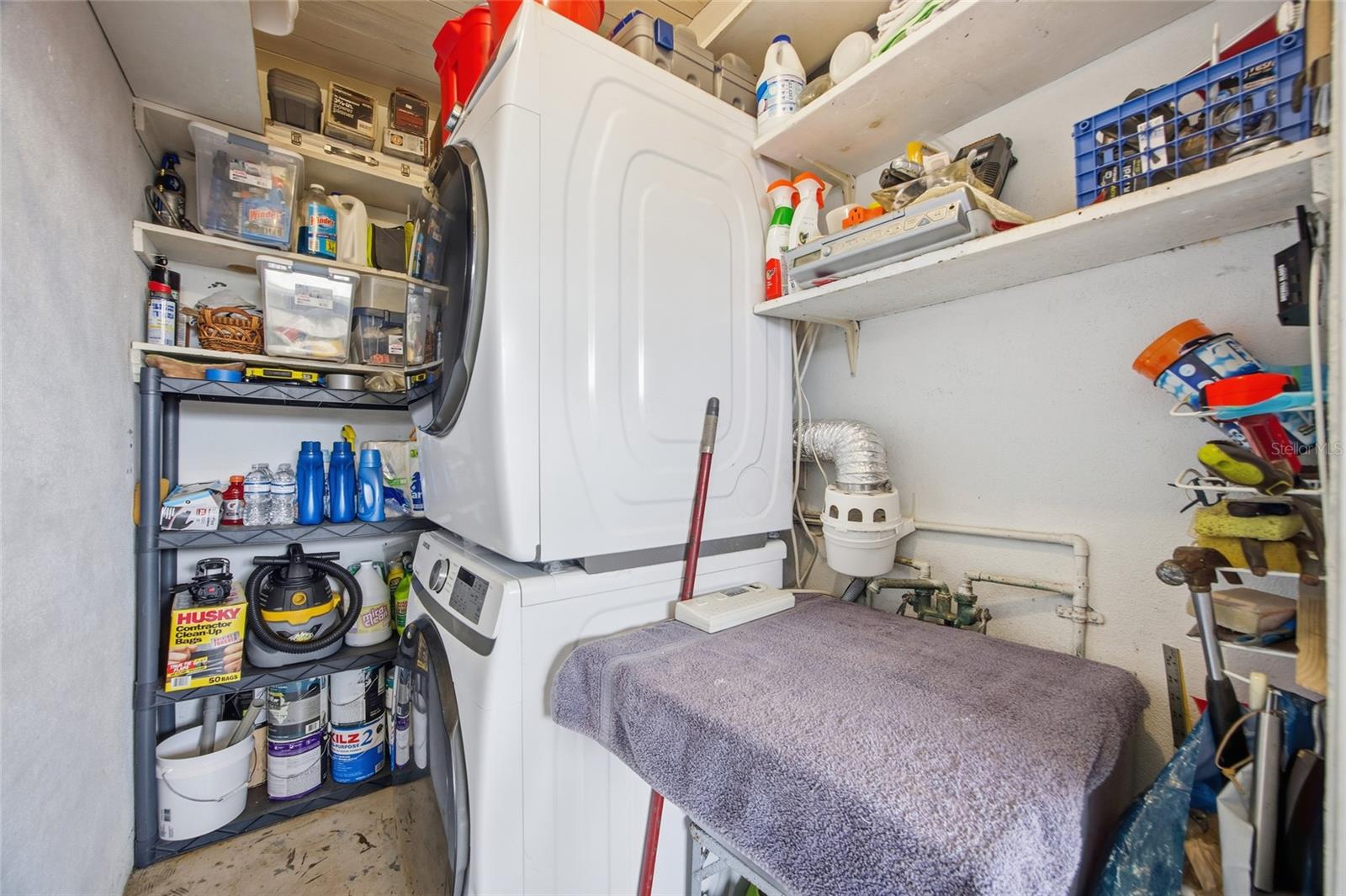 Image 23 of 34 For 6134 Hampton Drive N