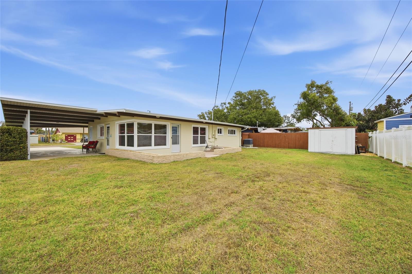 Image 25 of 34 For 6134 Hampton Drive N