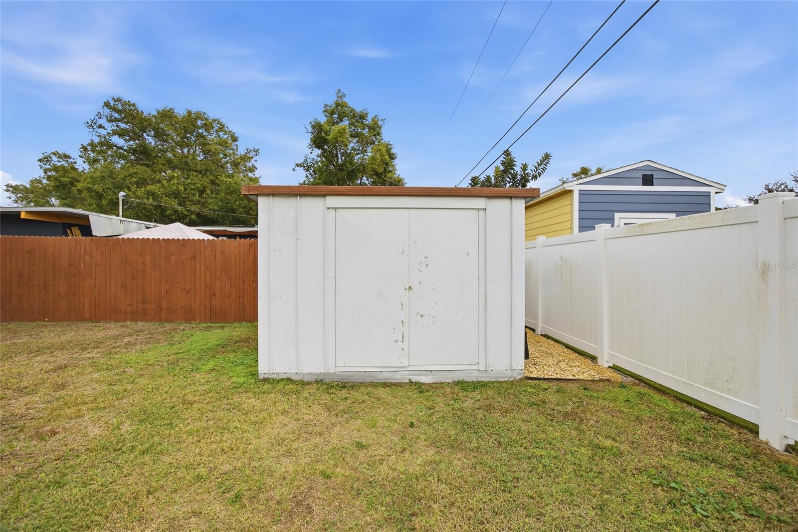 Image 29 of 34 For 6134 Hampton Drive N