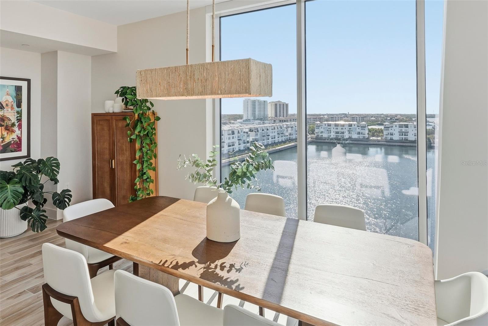 Image 10 of 61 For 5120 Marina Way 7703