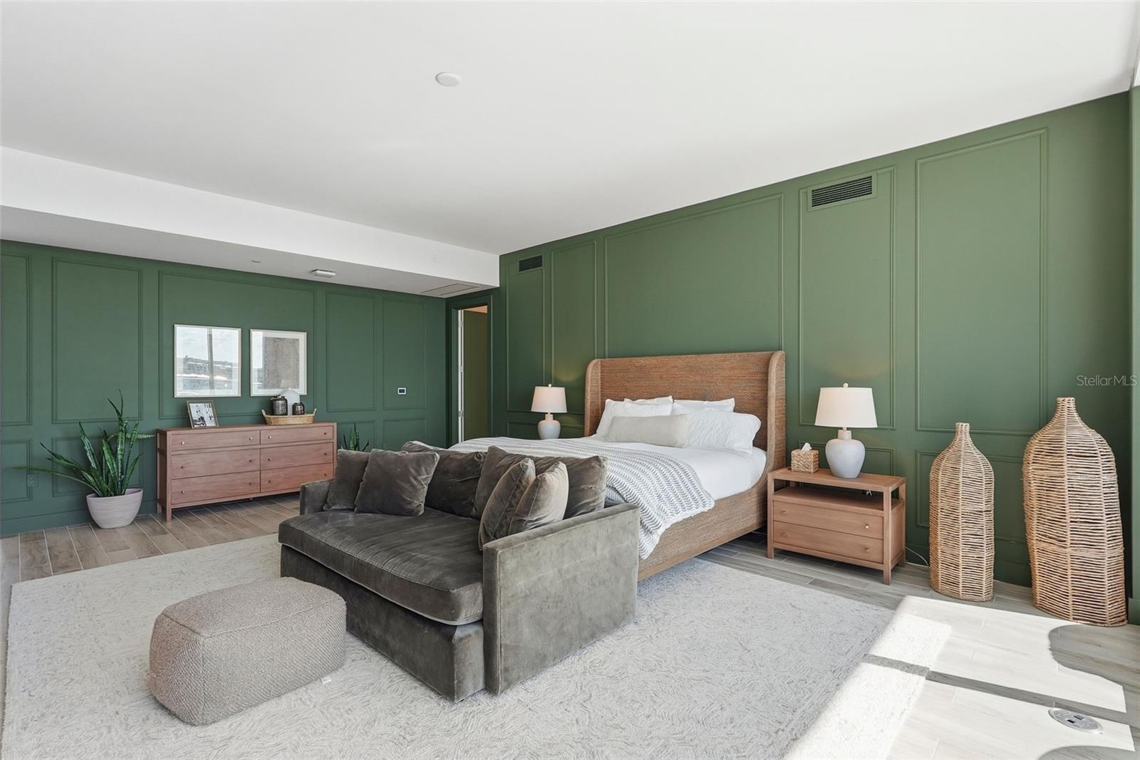 Image 26 of 61 For 5120 Marina Way 7703