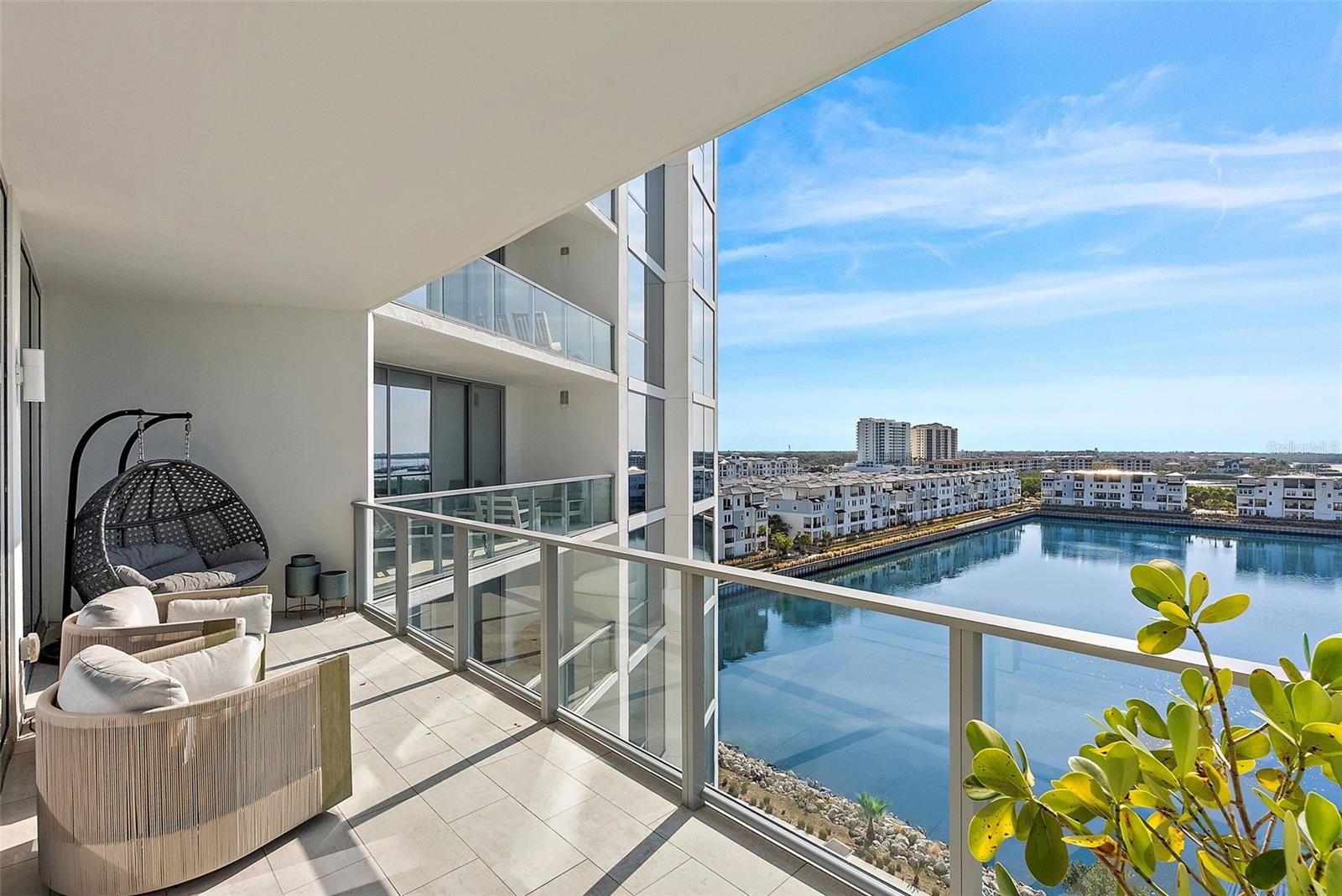 Image 31 of 61 For 5120 Marina Way 7703