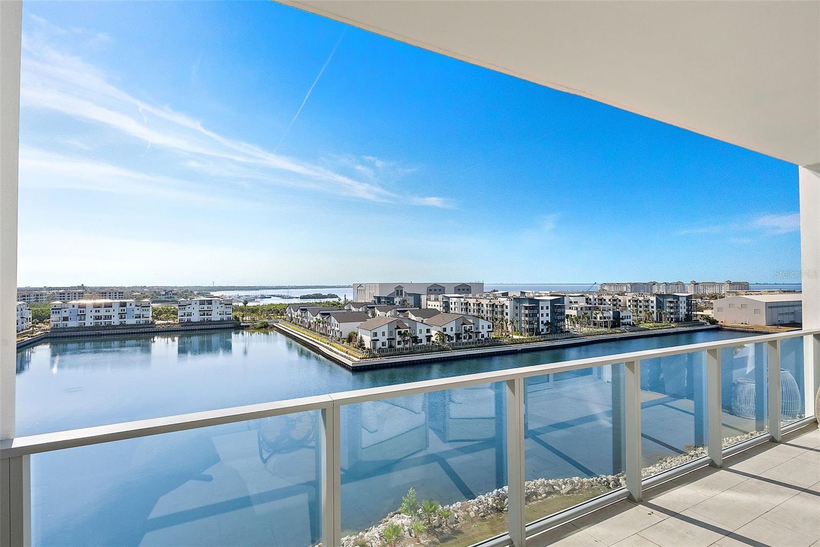 Image 33 of 61 For 5120 Marina Way 7703