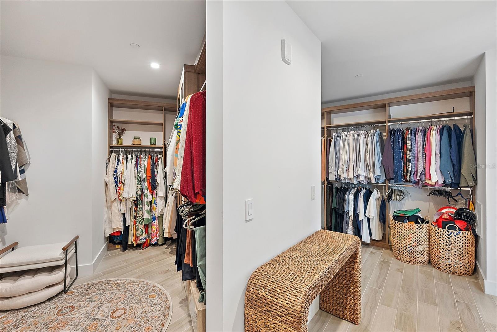 Image 36 of 61 For 5120 Marina Way 7703