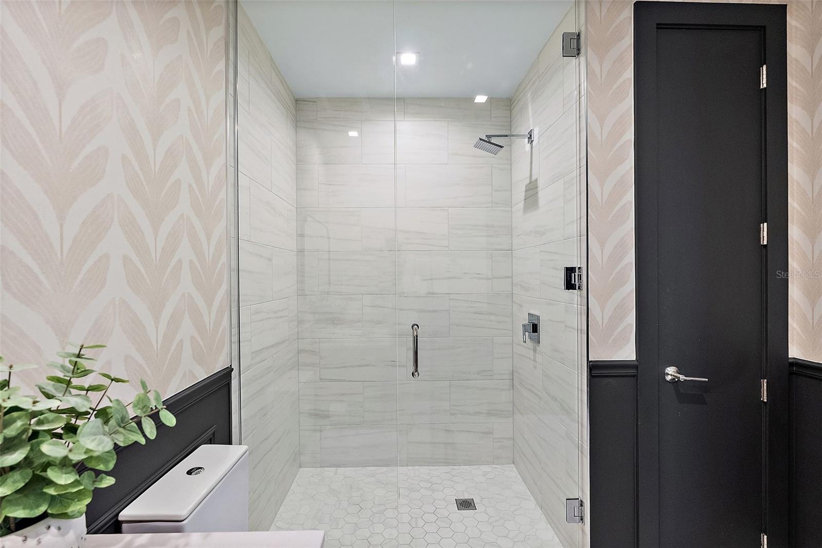 Image 42 of 61 For 5120 Marina Way 7703