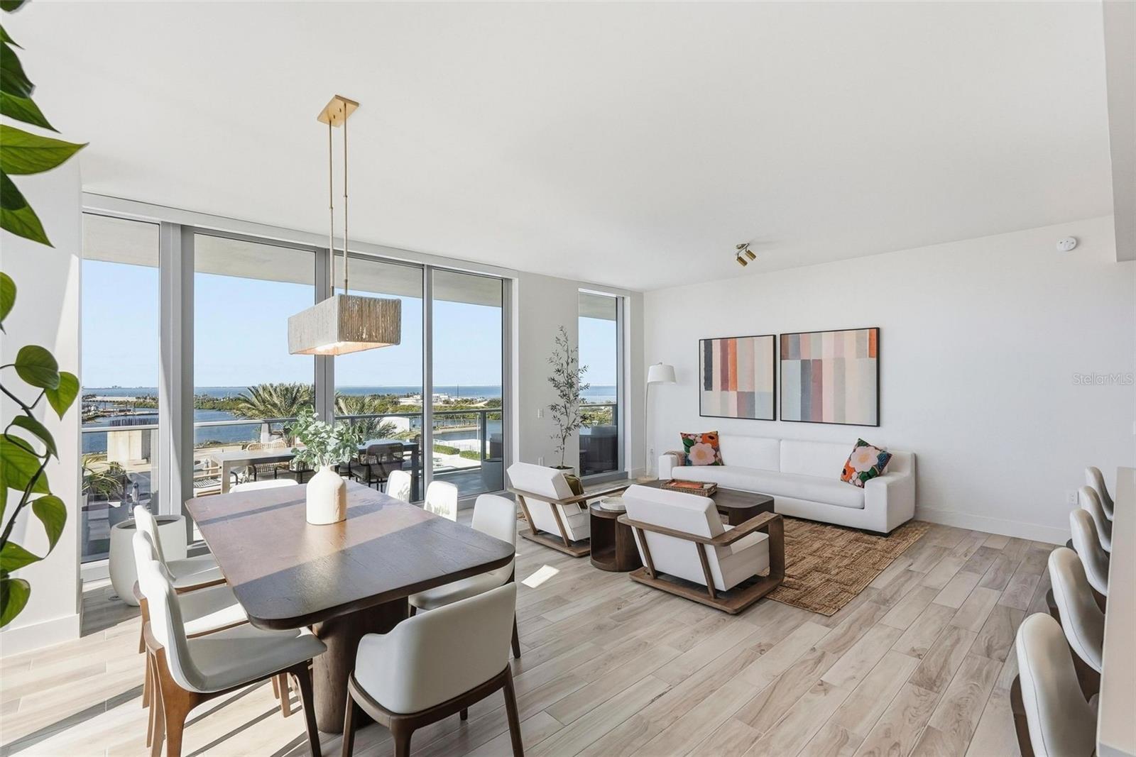 Image 7 of 61 For 5120 Marina Way 7703