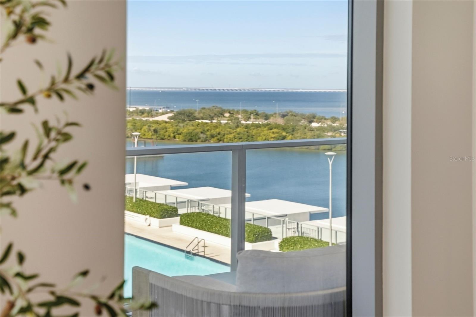 Image 8 of 61 For 5120 Marina Way 7703