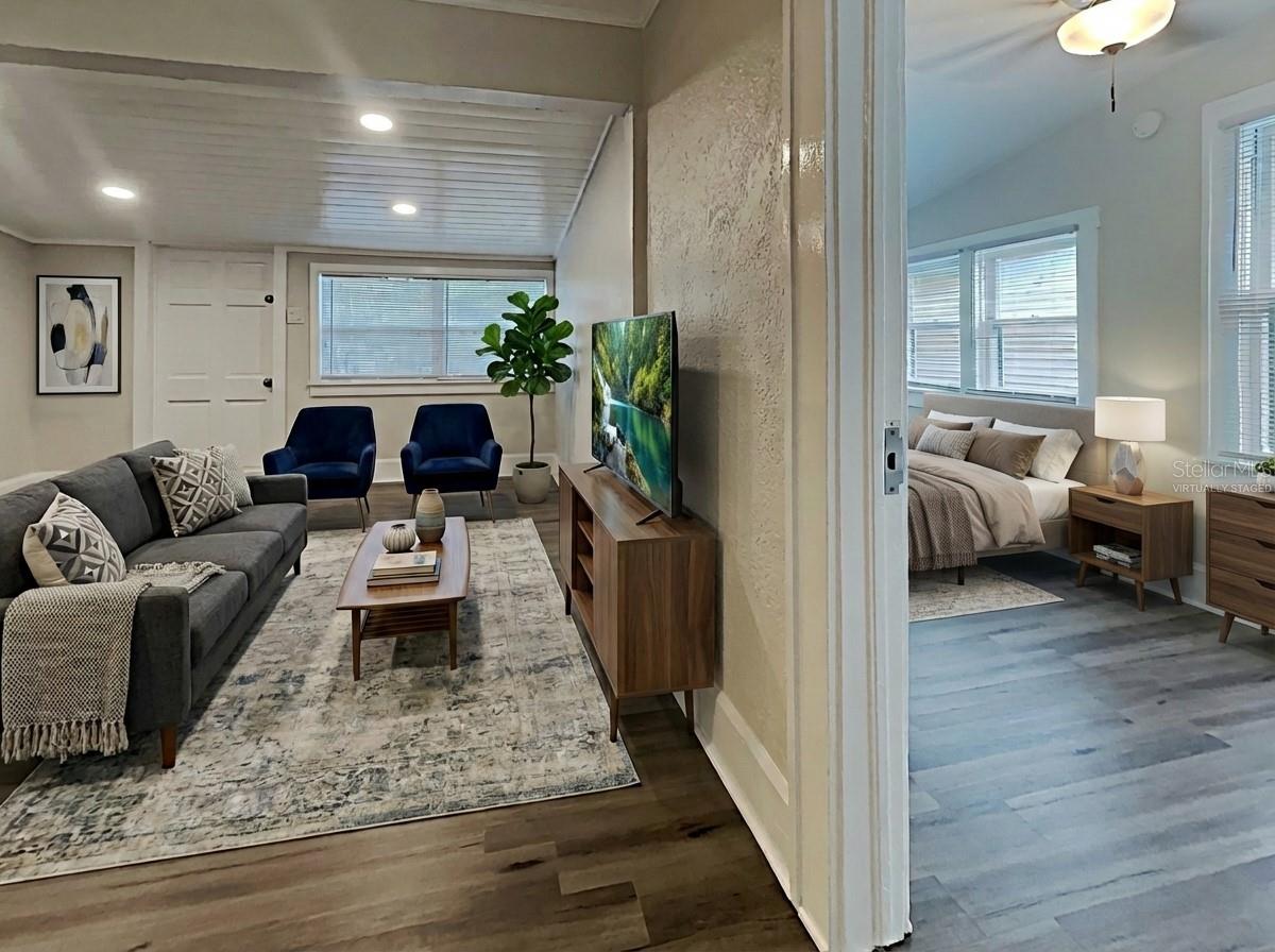 Image 17 of 33 For 3734 Burlington Avenue N 3