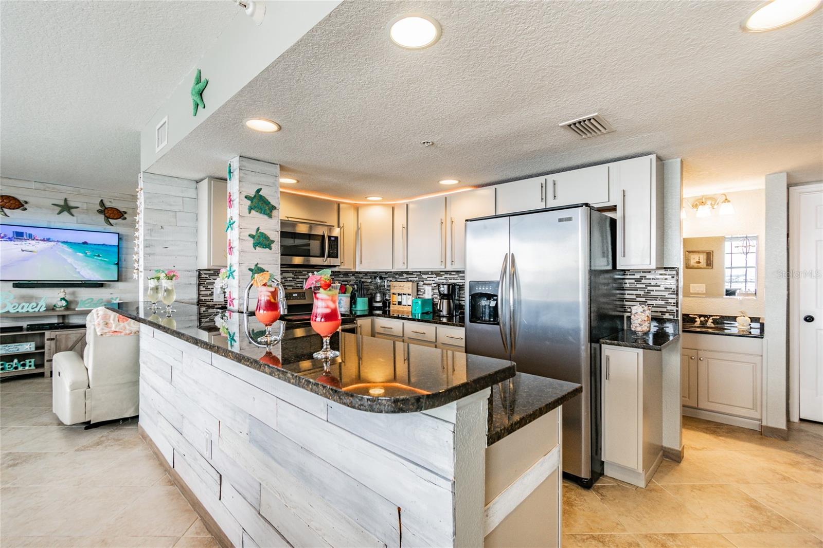 Image 17 of 60 For 445 Hamden Drive 504