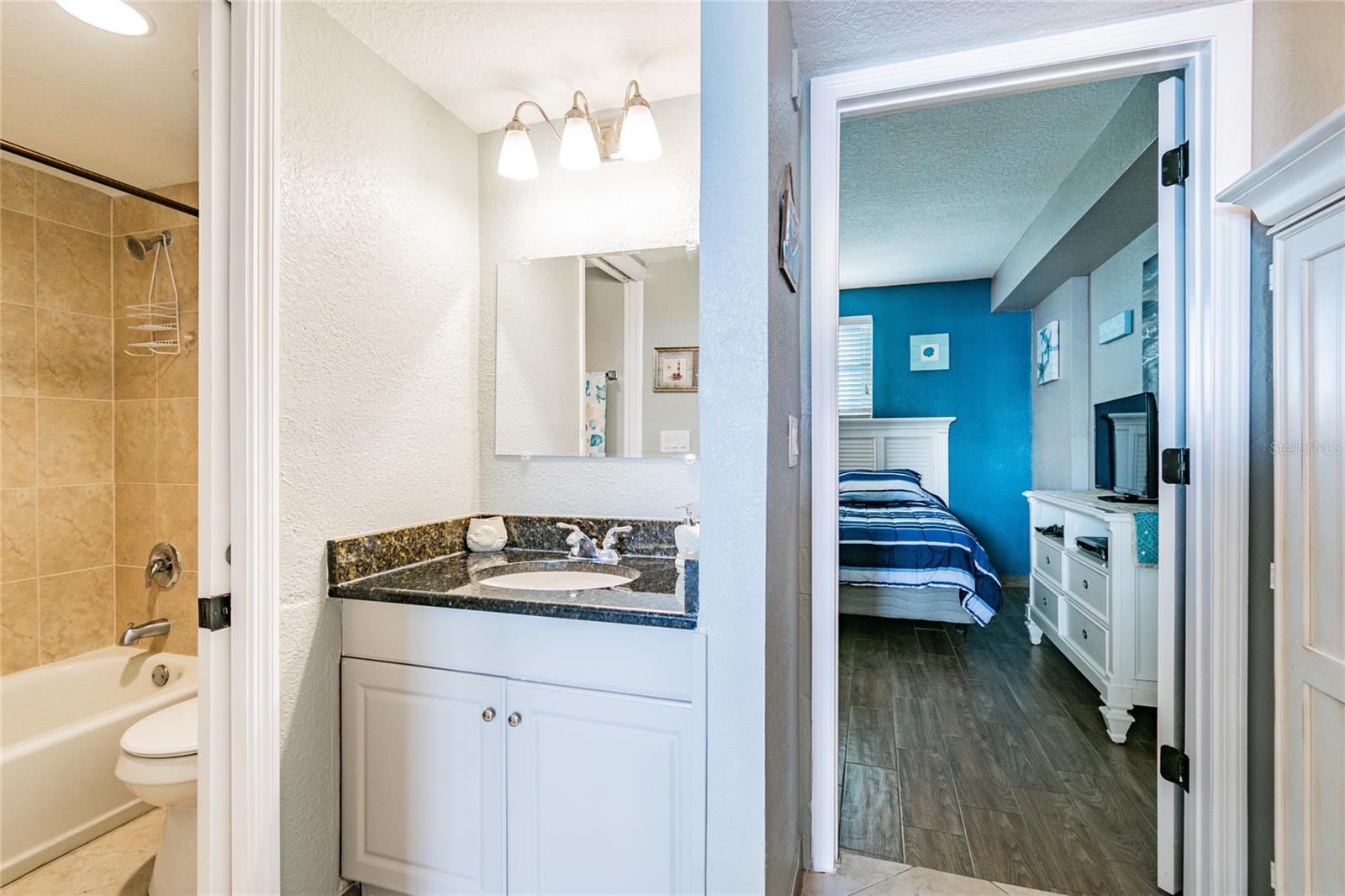 Image 24 of 60 For 445 Hamden Drive 504