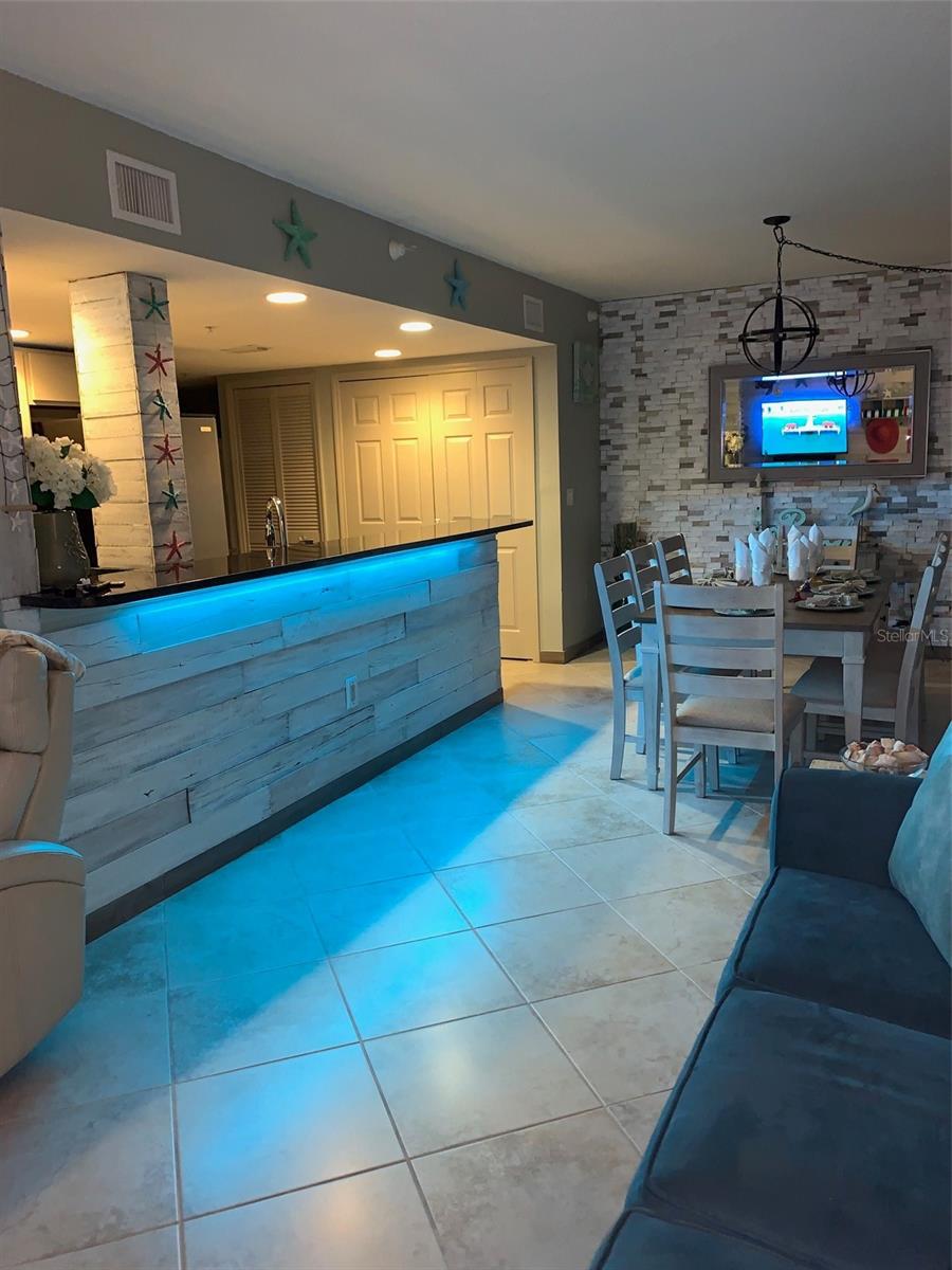 Image 30 of 60 For 445 Hamden Drive 504