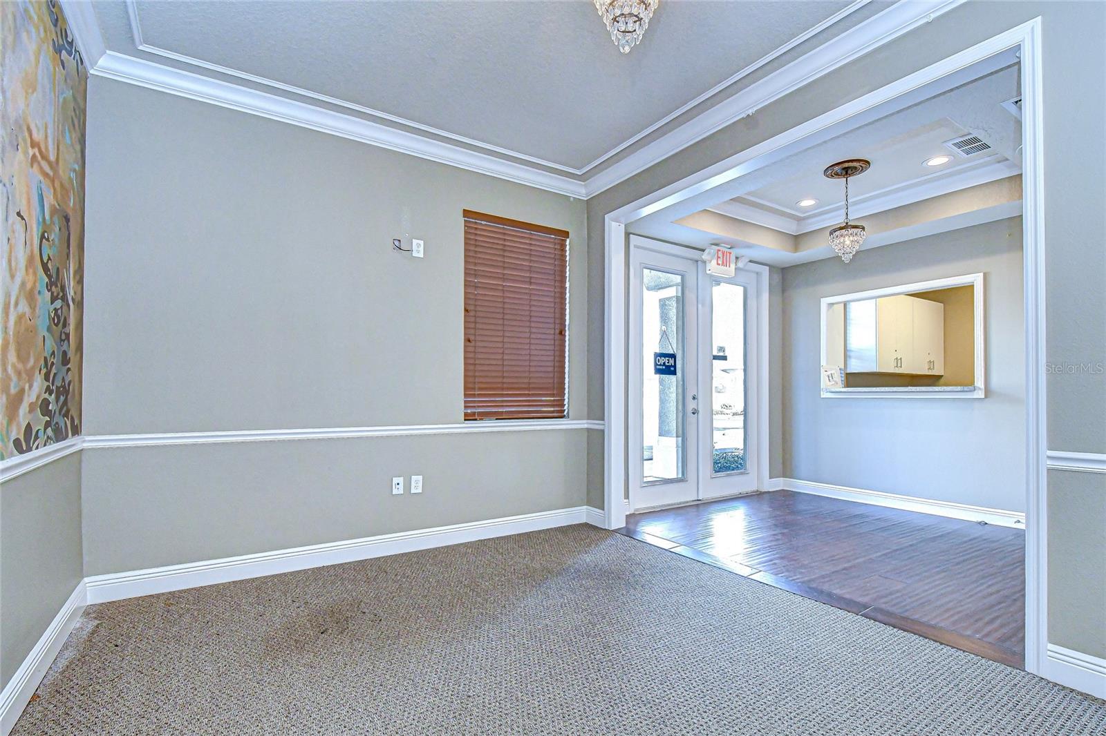 Image 24 of 38 For 6928 Linebaugh Avenue