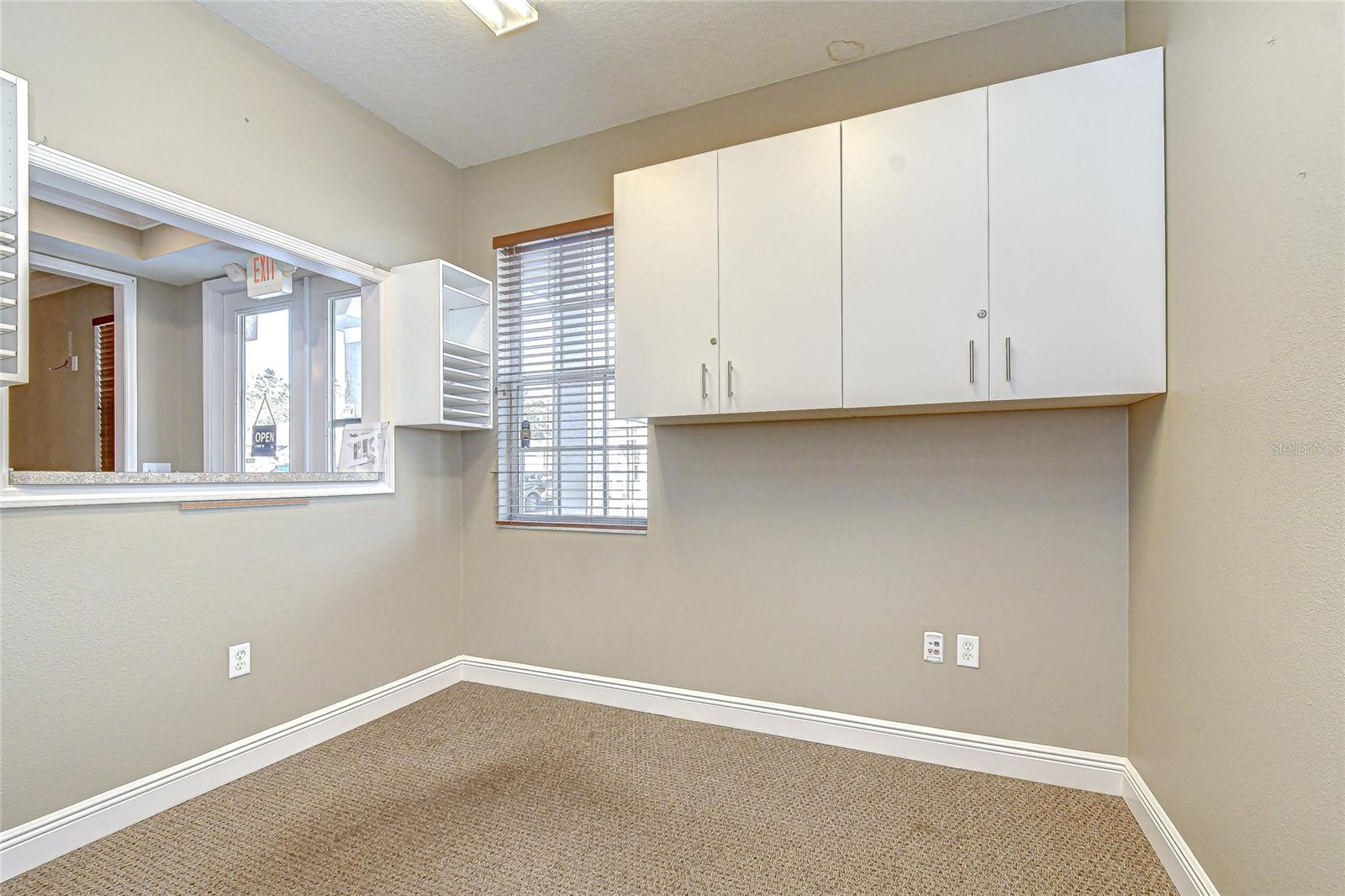 Image 25 of 38 For 6928 Linebaugh Avenue