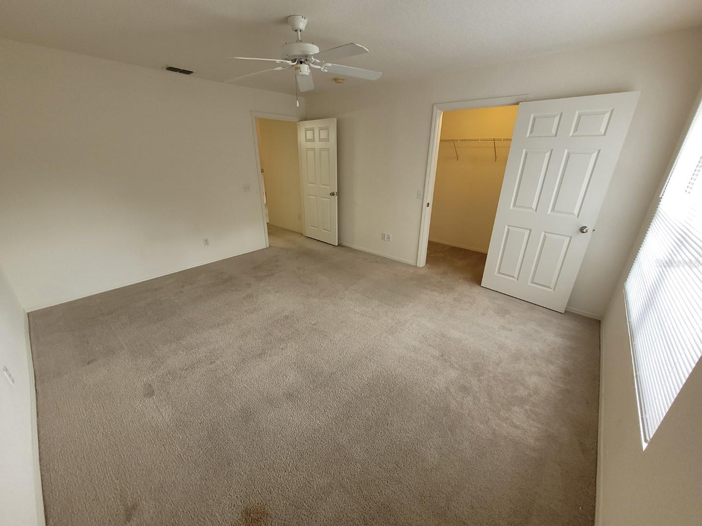 Image 13 of 39 For 36137 Lake Chase Boulevard 201