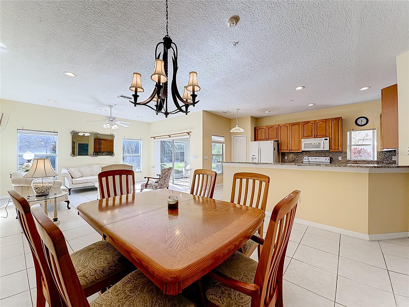 Image 10 of 60 For 11117 Kapok Grand Circle