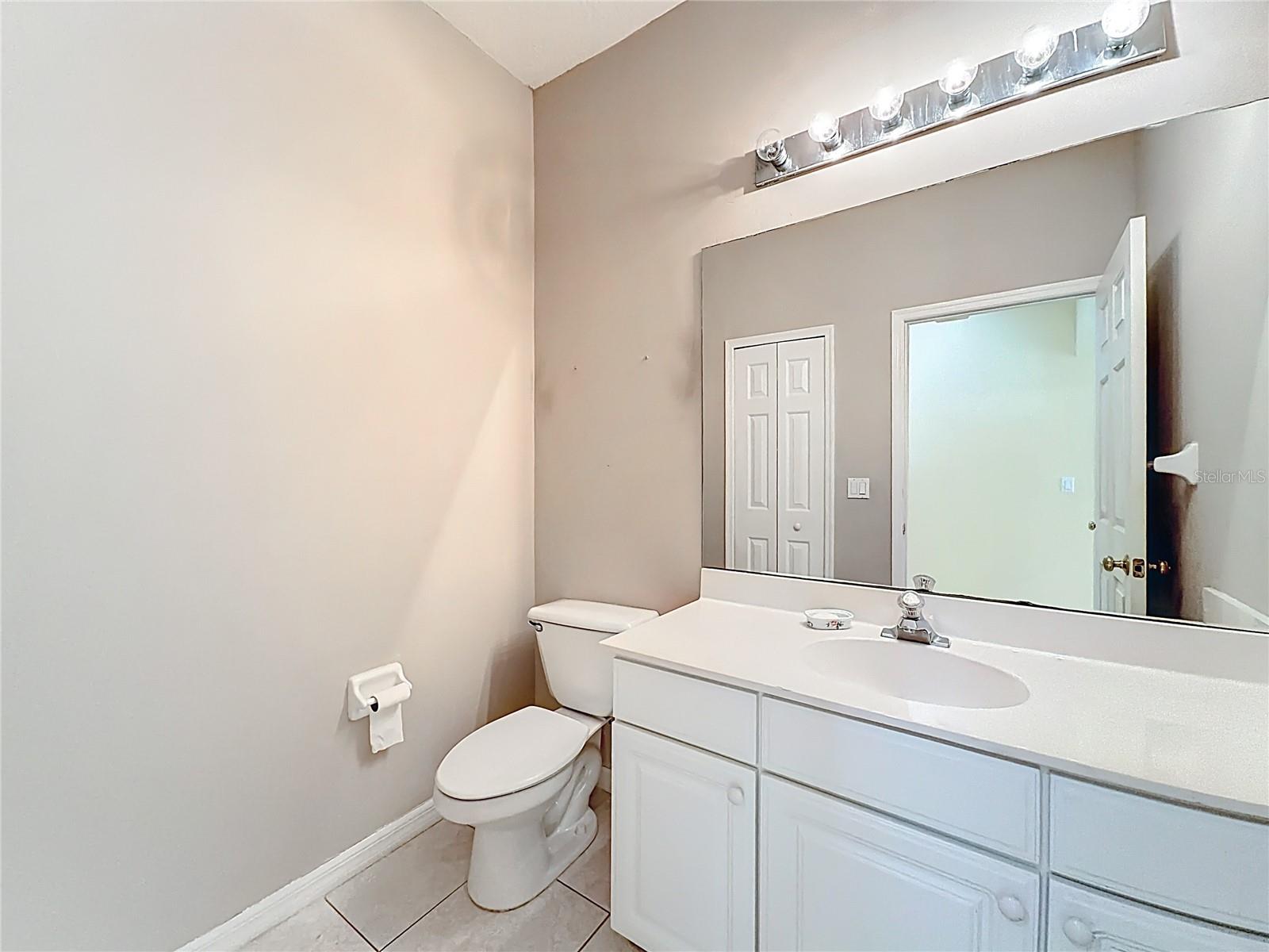 Image 23 of 60 For 11117 Kapok Grand Circle