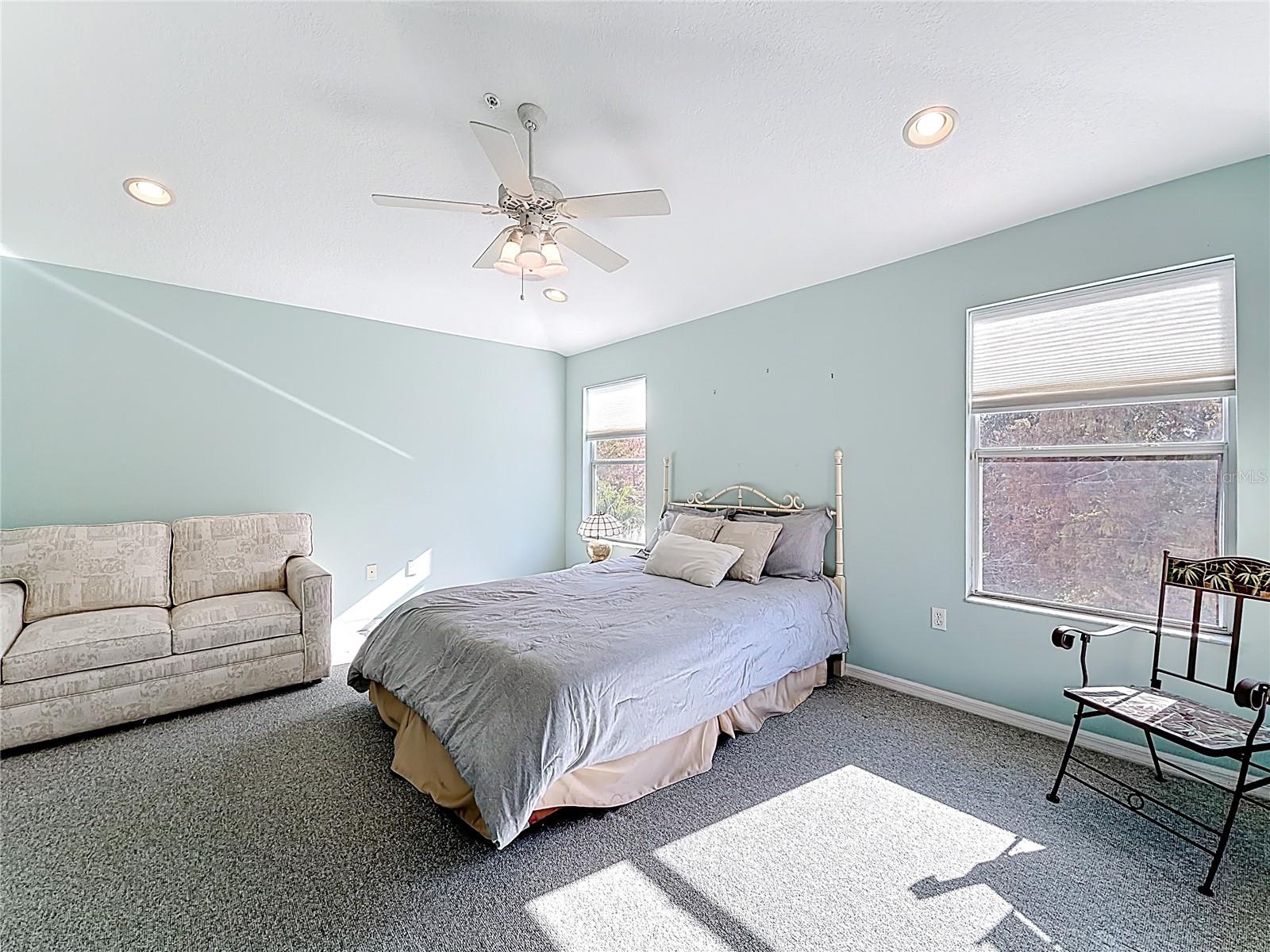 Image 27 of 60 For 11117 Kapok Grand Circle