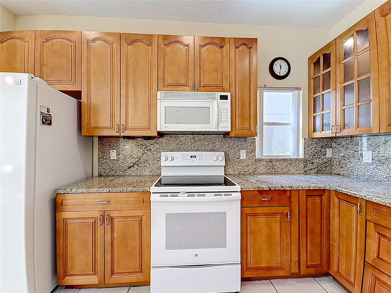 Image 7 of 60 For 11117 Kapok Grand Circle