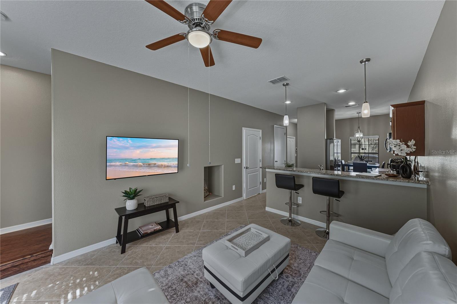 Image 17 of 57 For 8527 Brushleaf Way