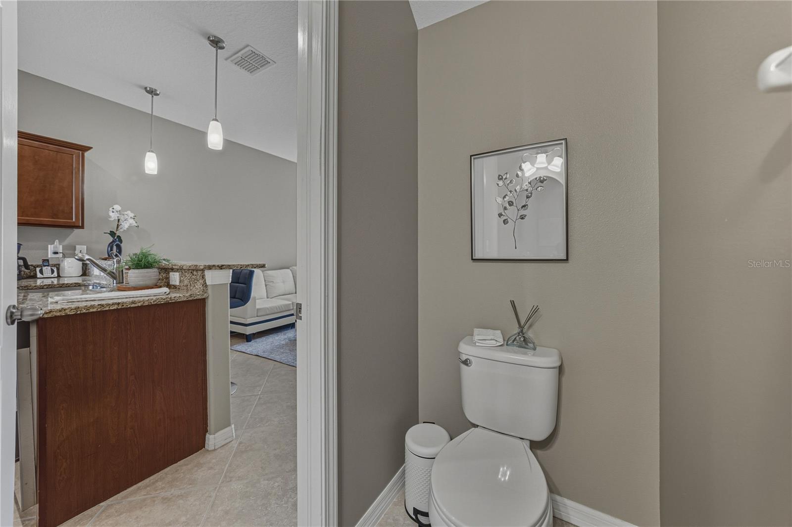 Image 19 of 57 For 8527 Brushleaf Way