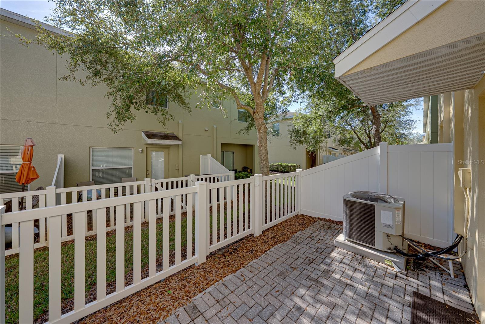 Image 35 of 57 For 8527 Brushleaf Way