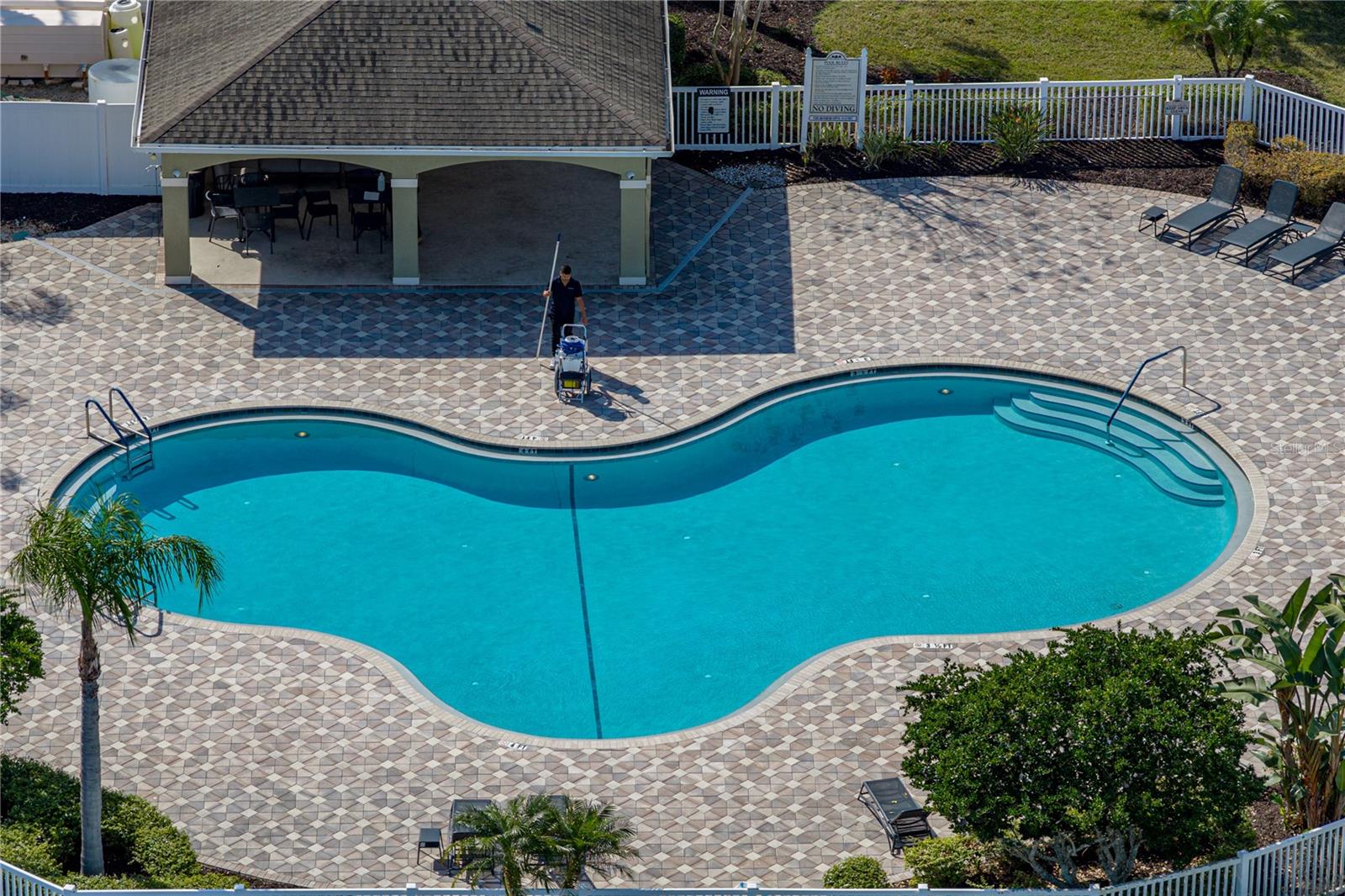 Image 47 of 57 For 8527 Brushleaf Way