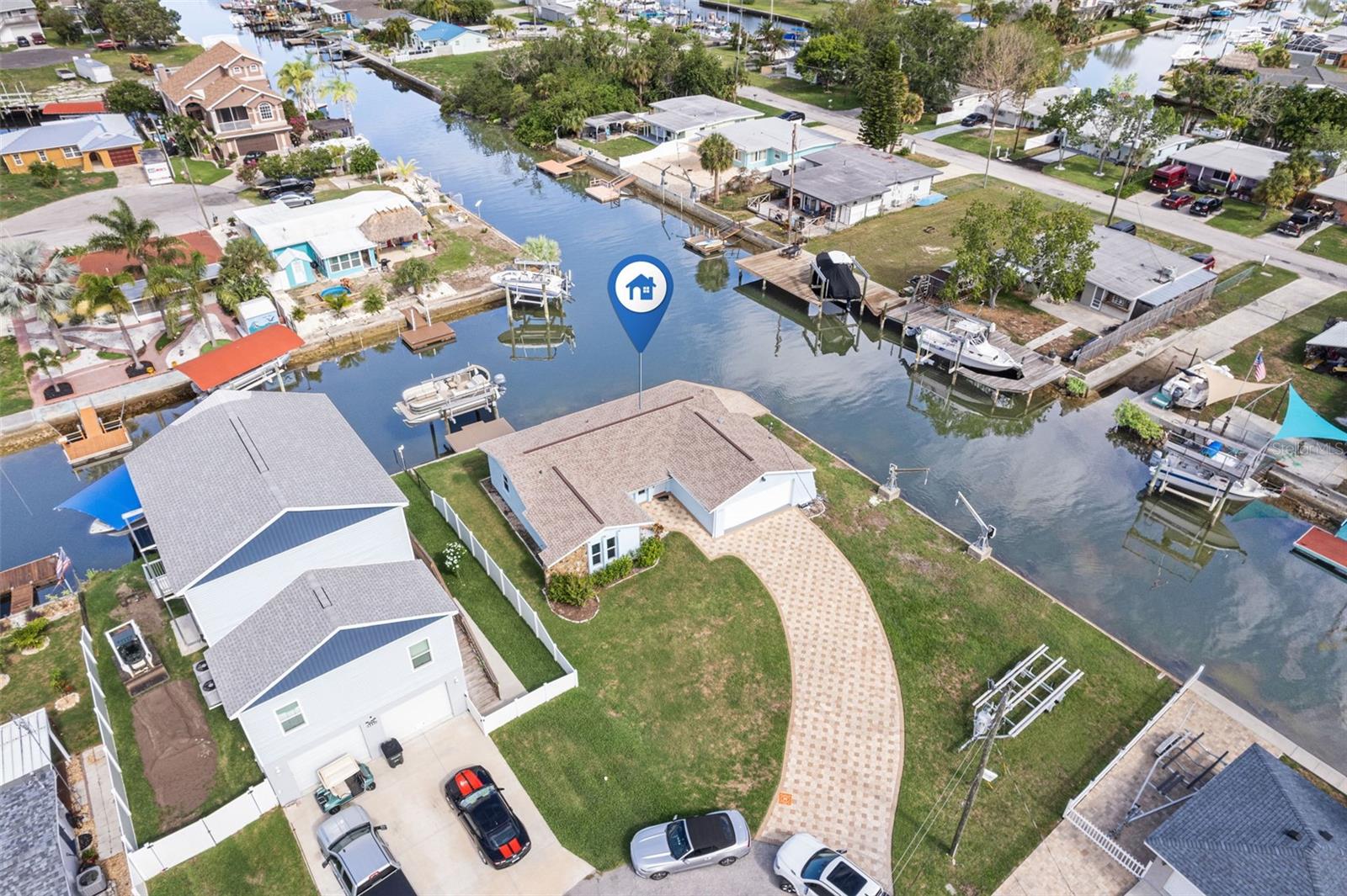 Image 15 of 24 For 13437 Lisa Drive