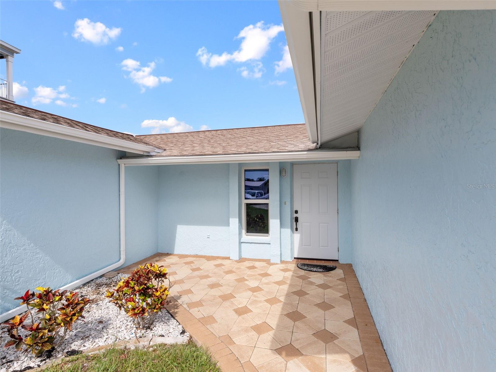 Image 5 of 24 For 13437 Lisa Drive