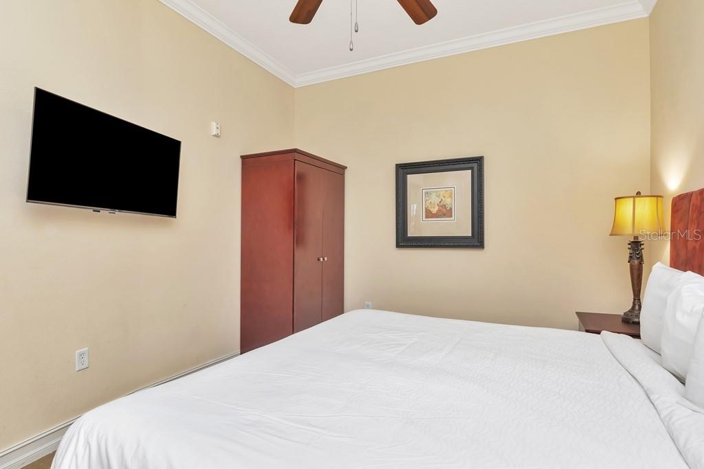 Image 20 of 57 For 13941 Clubhouse Dr 312