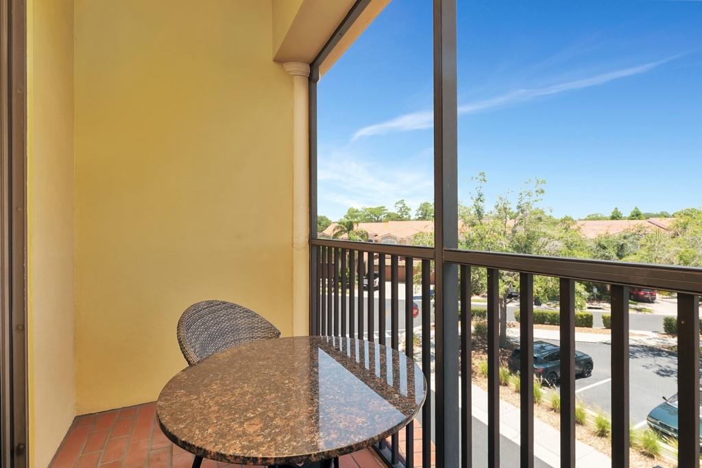 Image 24 of 57 For 13941 Clubhouse Dr 312