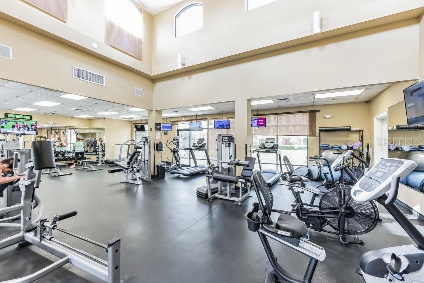 Image 29 of 57 For 13941 Clubhouse Dr 312