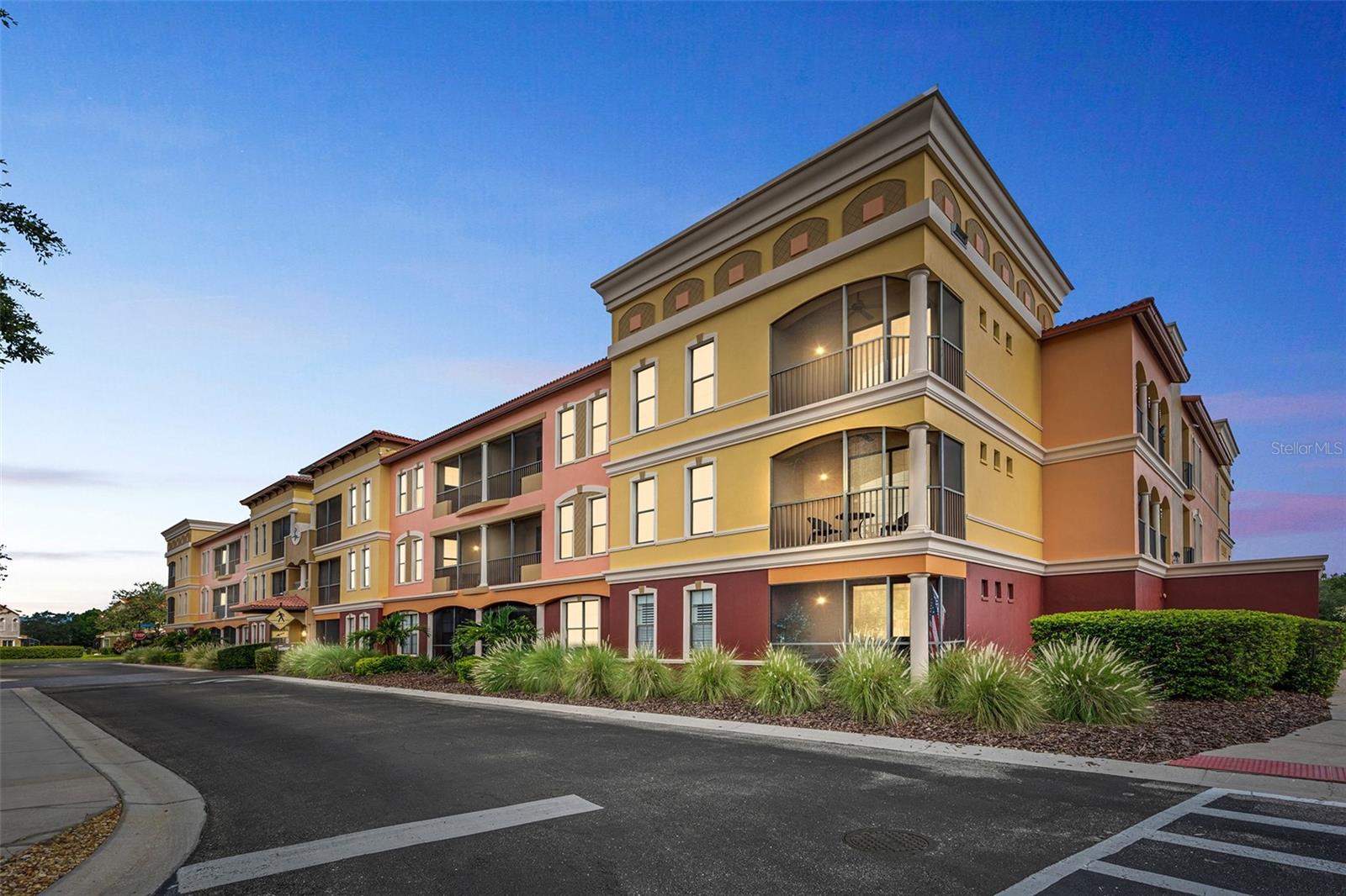 Image 31 of 57 For 13941 Clubhouse Dr 312