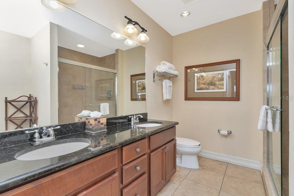 Image 4 of 57 For 13941 Clubhouse Dr 312