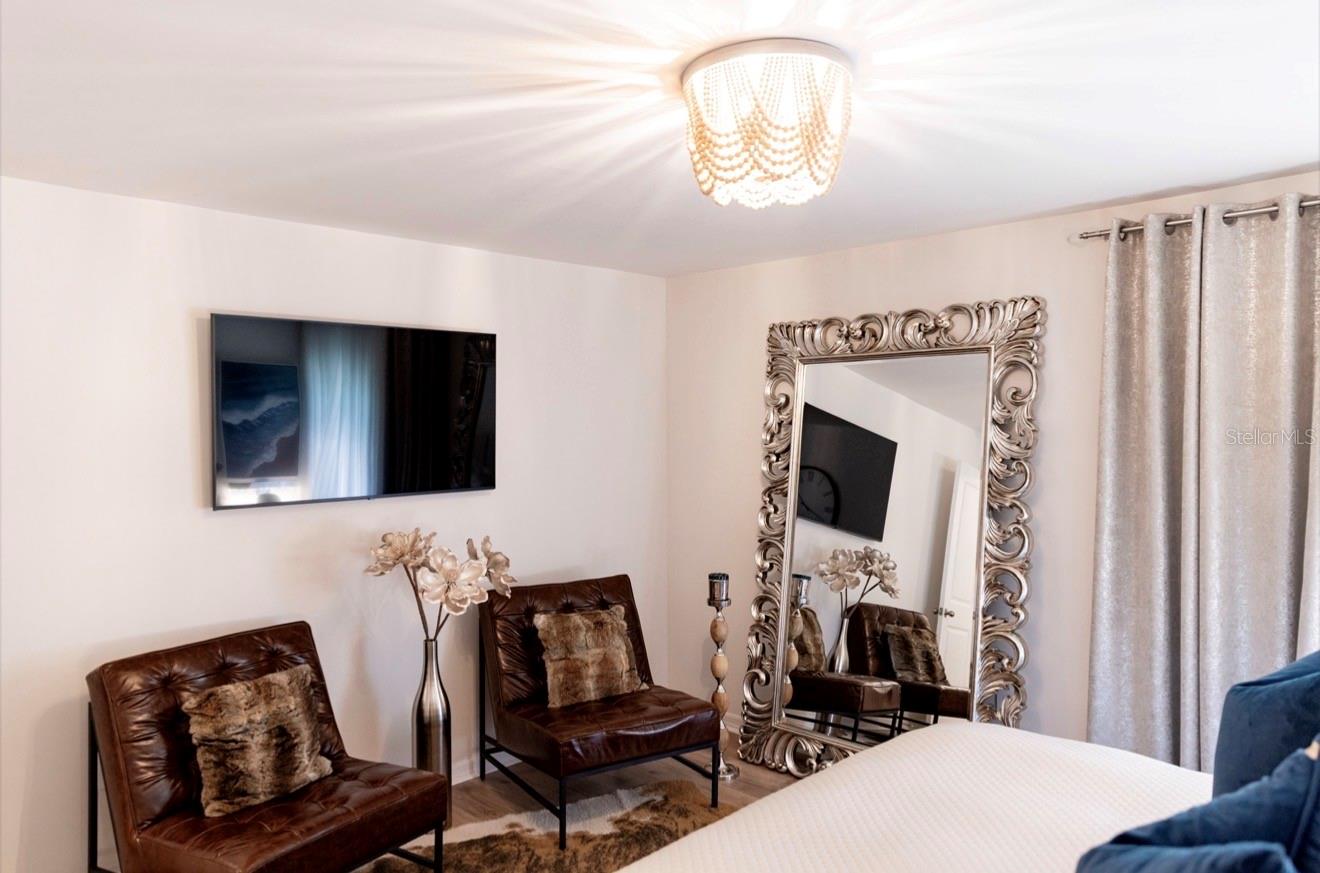 Listing photo id 26 for 1660 Lansdale Avenue