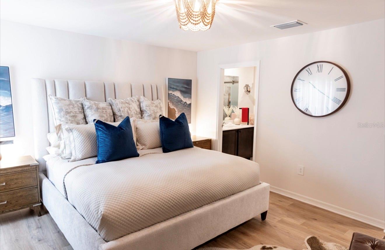 Listing photo id 27 for 1660 Lansdale Avenue