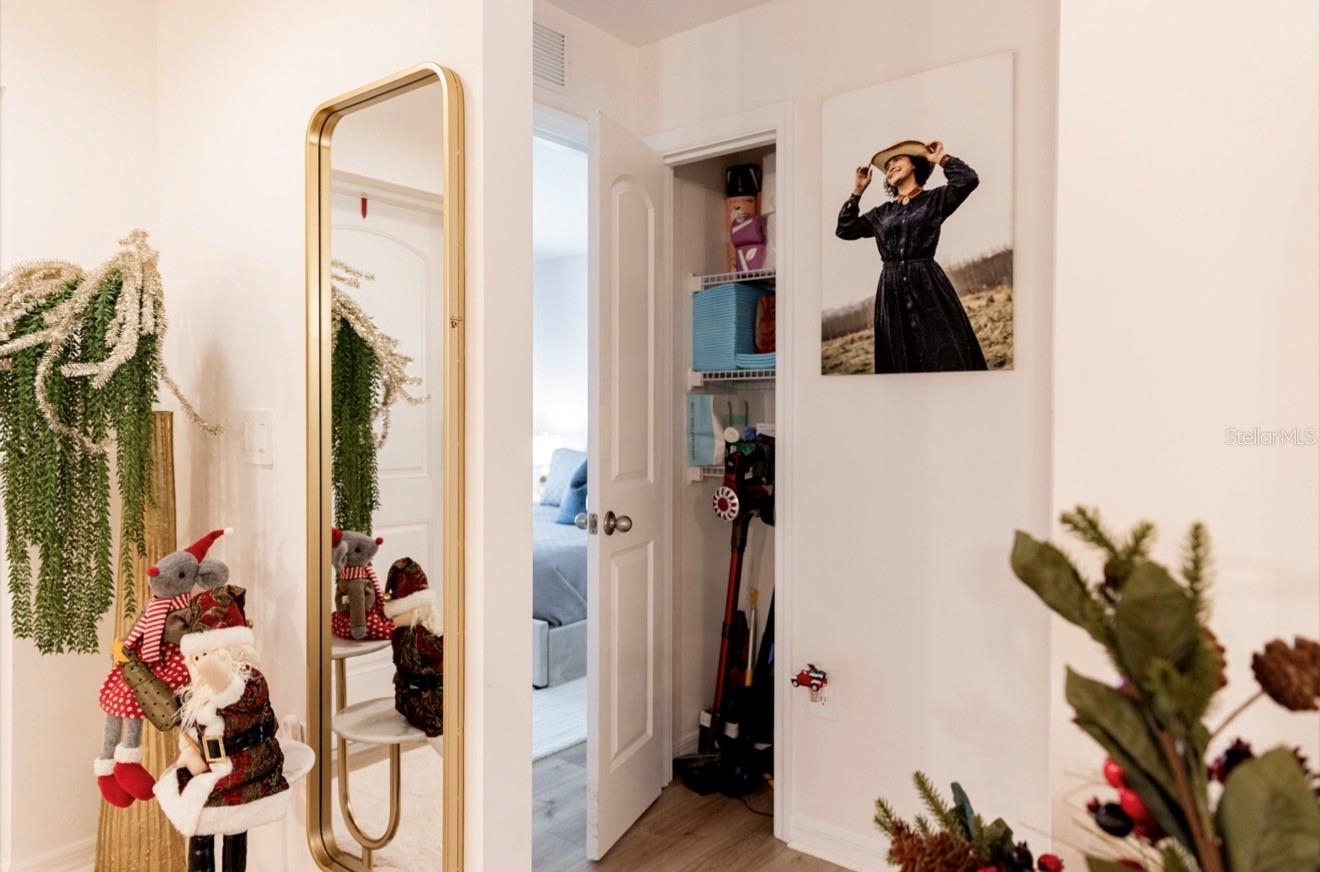 Listing photo id 33 for 1660 Lansdale Avenue