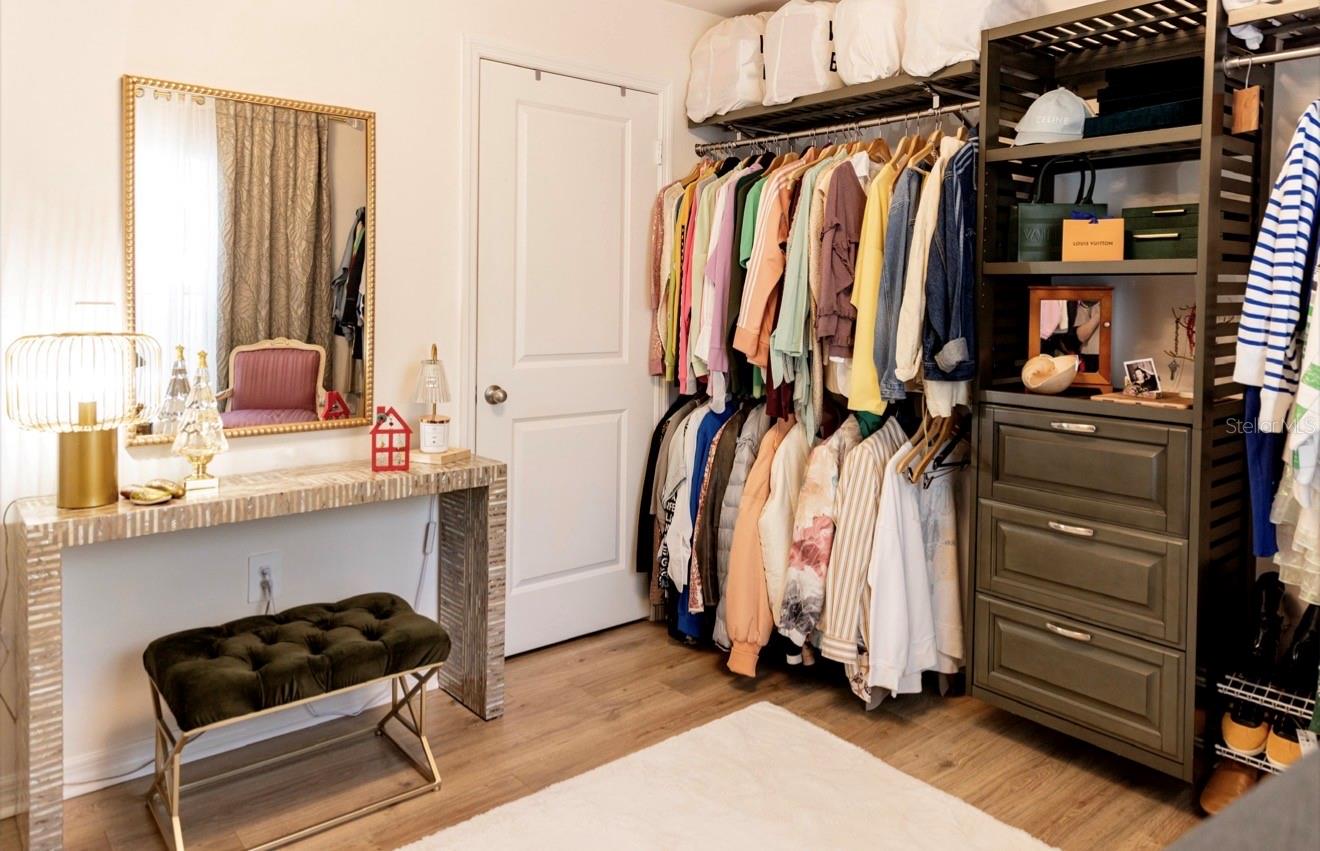 Listing photo id 42 for 1660 Lansdale Avenue