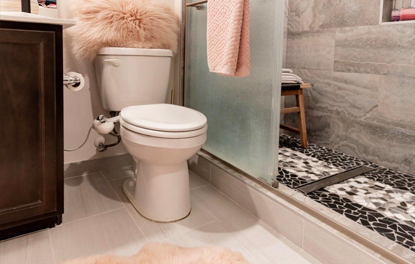 Listing photo id 43 for 1660 Lansdale Avenue