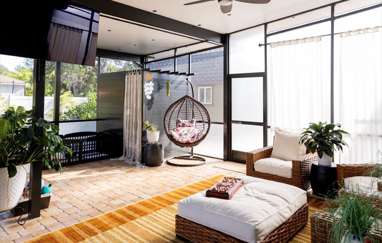 Listing photo id 50 for 1660 Lansdale Avenue