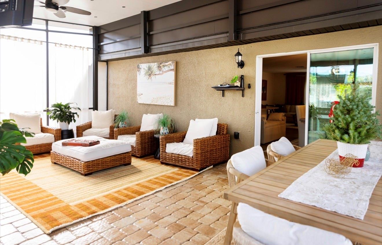 Listing photo id 56 for 1660 Lansdale Avenue