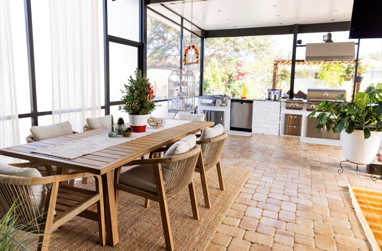 Listing photo id 59 for 1660 Lansdale Avenue