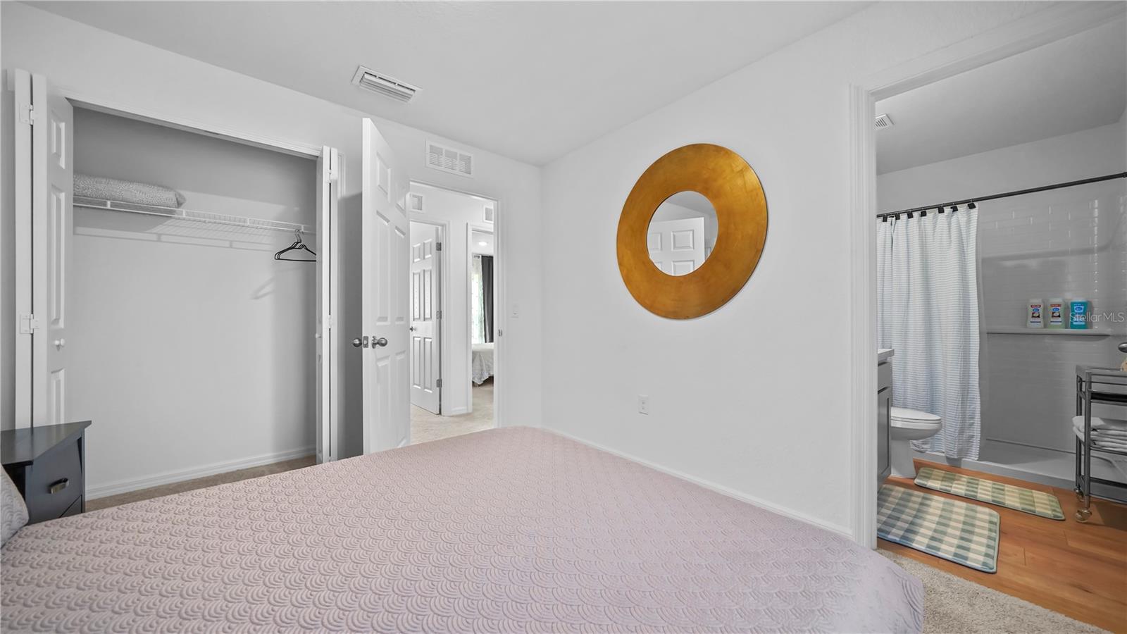 Image 17 of 100 For 1477 Winthrop Street