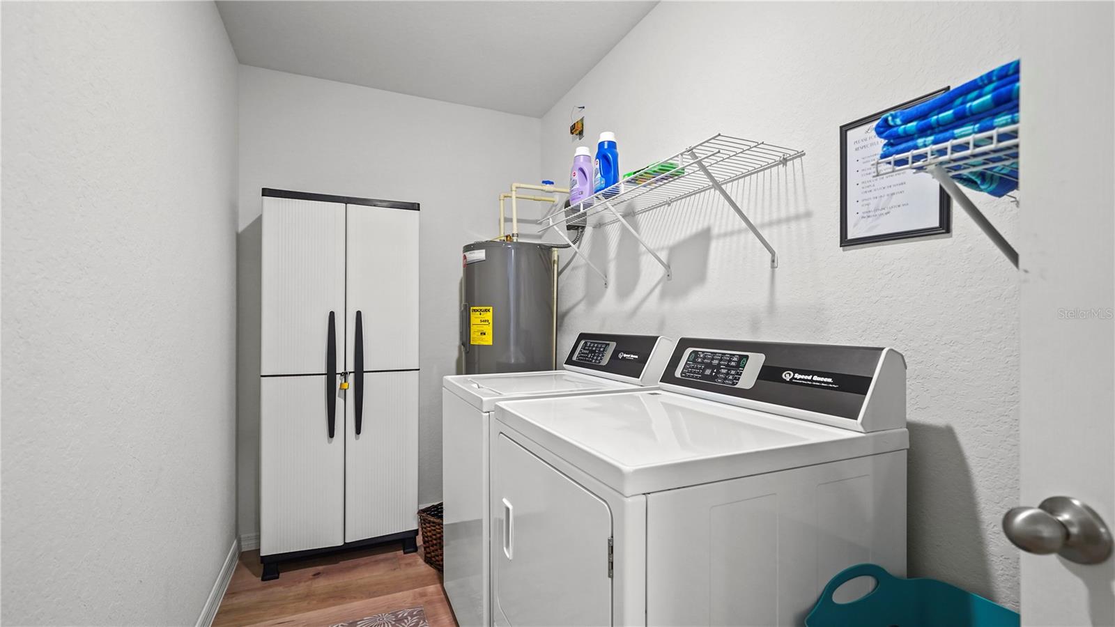 Image 33 of 100 For 1477 Winthrop Street