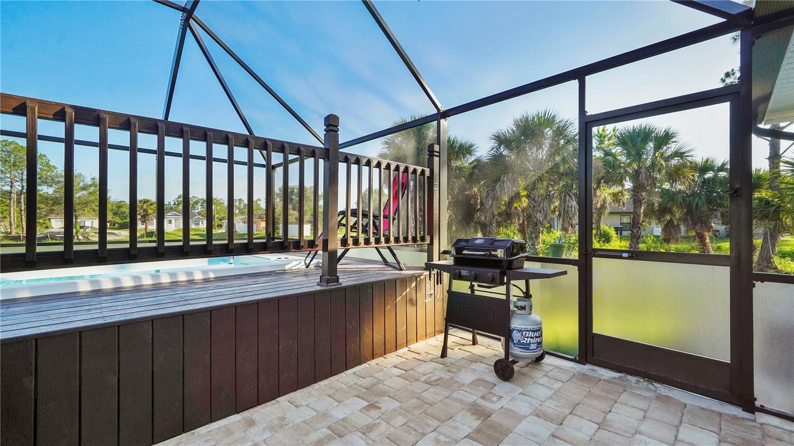 Image 40 of 100 For 1477 Winthrop Street