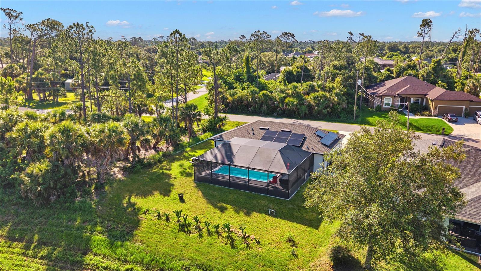 Image 44 of 100 For 1477 Winthrop Street